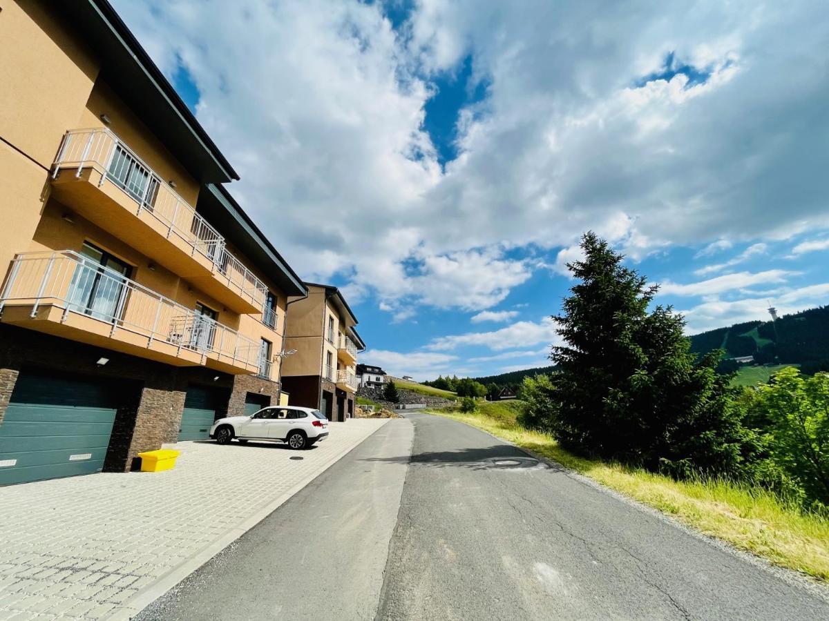 Apartmany Na Vyhledech Loučná pod Klínovcem Εξωτερικό φωτογραφία